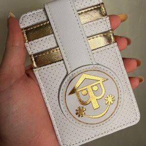 It’s a small world Disney card snap button wallet